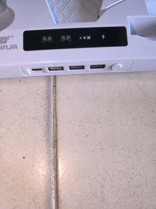 Soporte Carga y Refrigeración PS5 Gaminja