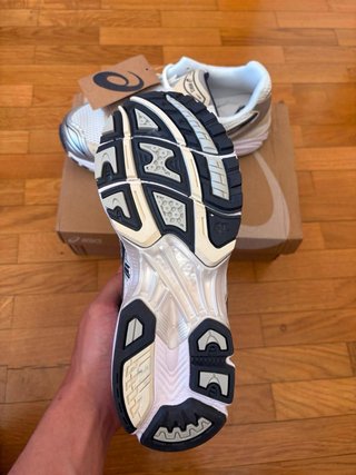Asics Gel Kayano-14 Blancas/Plateadas Talla 43.5