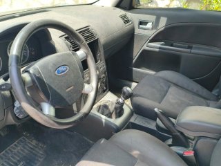 Ford Mondeo 2002