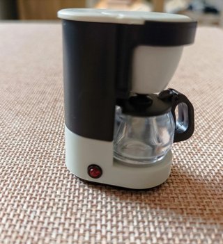 Mini cafetera de juguete