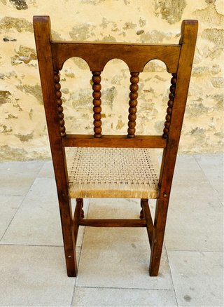 Silla rústica madera y enea estilo bobbin