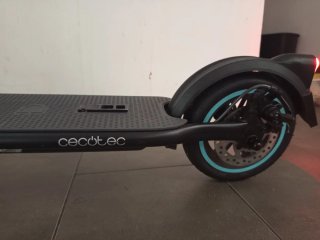 Patinete eléctrico Cecotec Bongo