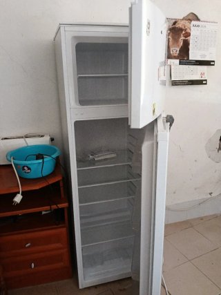 Frigorífico blanco OK.