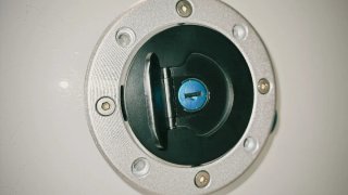 Interruptor Encendido Suzuki GSX1300R /Tapa de Gas