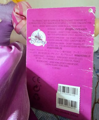 Muñeca peluche Rapunzel Enredados Disney