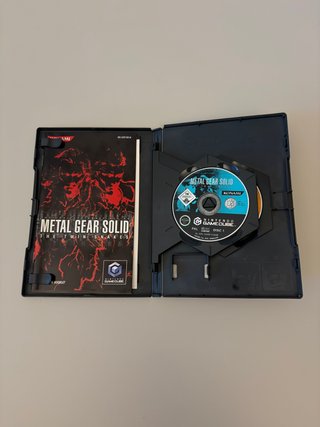 METAL GEAR SOLID THE TWIN SNAKES NINTENDO GAMECUBE