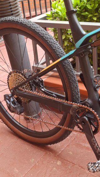 Canyon Lux XX1 AXS Kashima PROGRESS GP 01-NEXO
