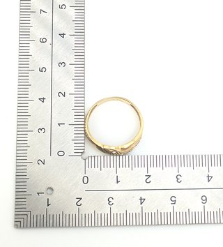 Anillo de oro de 18k con circonitas, 2.24 g, T-16.