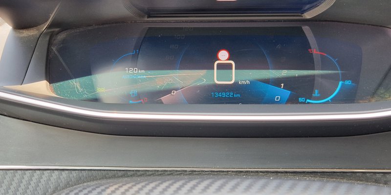 Peugeot 208 2021, foto 13