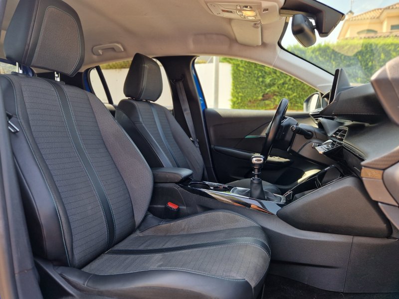 Peugeot 208 2021, foto 14