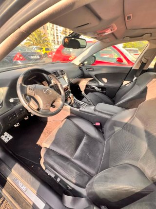 Lexus IS 2008