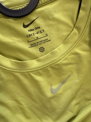 Nike camisa tirantes deporte.