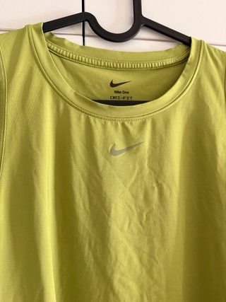 Nike camisa tirantes deporte.