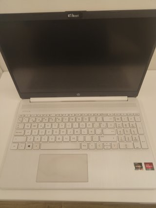 Ordenador HP 15s-eq2032ns Ryzen 7 5700U 8GB RAM