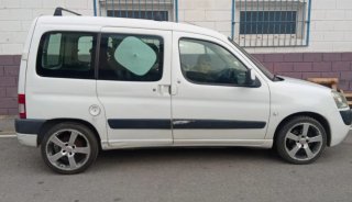 Llantas 17 Peugeot 5 llantas iguales ( 1000Miglia)