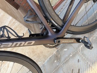 Bicicleta de carretera Megamo Raise SLR 2026