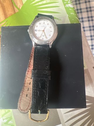 Reloj lotus