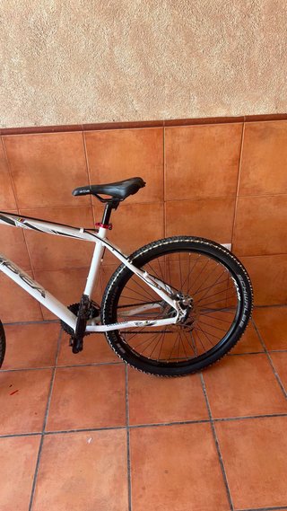 Bicicleta de Montaña Blanca