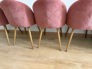 Pack 4 sillas salón rosa y madera