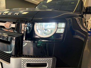 Land Rover Defender 2020