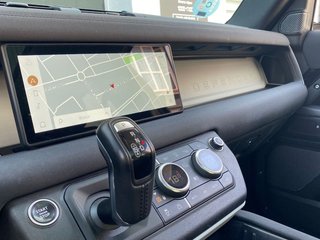 Land Rover Defender 2020