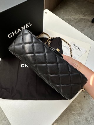Chanel Negro clásico