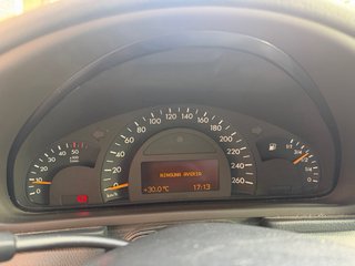 Mercedes-Benz C220CDI elegance 2001