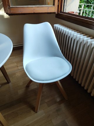 Conjunto comedor mesa y 4 sillas