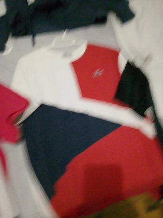 Camisetas Nike Blancas y Grises