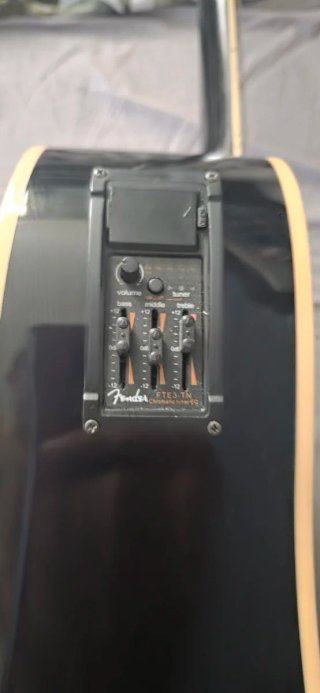 Guitarra Electroacústica Fender Sunburst