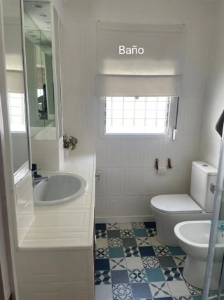 Se alquila habitación en Los Bermejales, Sevilla.