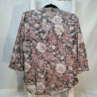 Blusa floral Cerezas