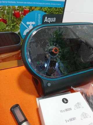 Set di irrigazione solare Gardena AquaBloom L