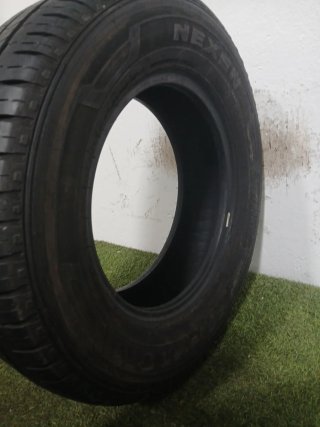 215 70 15C 109/107S NEXEN ROADIAN CT8