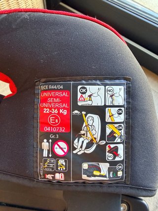 Alzador coche Bebeconfort con Isofix