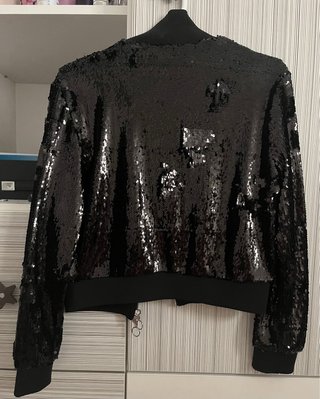 Chaqueta corta de lentejuelas Bershka - Talla L