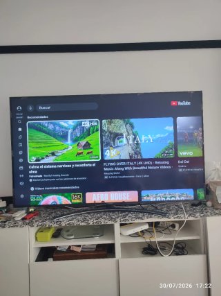 LG Smart TV 65 4K UHD WiFi
