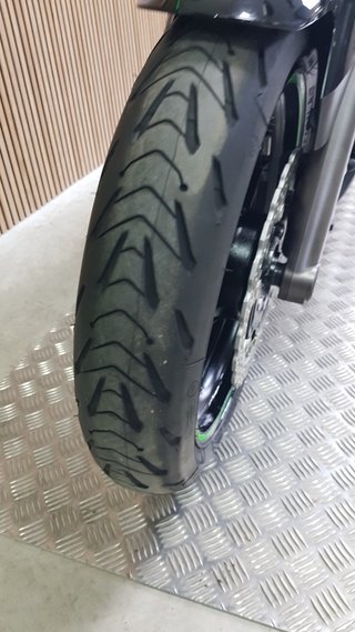 KAWASAKI ER6N A2 CON SOLO 2110 KMS