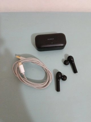 Auriculares Inalámbricos AUKEY Negros/Marrones