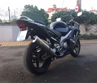 Honda CBR 600F Sportbike Azul Oscuro