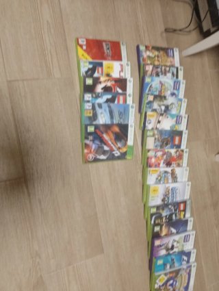 Pacchetto di 18 giochi Xbox 360 (GTA, Lego, NFS, F1)