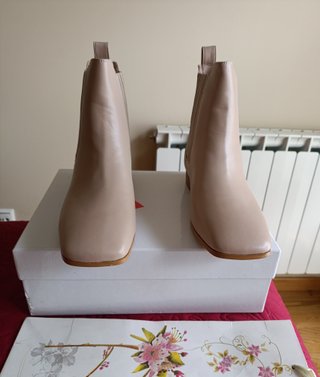 Botines Braccialini Beige Talla 38 de 145.90€