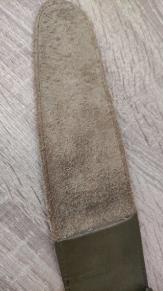 Funda piel con solapa para abanico
