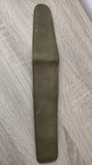 Funda piel con solapa para abanico