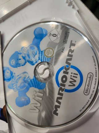 Mario Kart Wii + 2 Volantes Wii