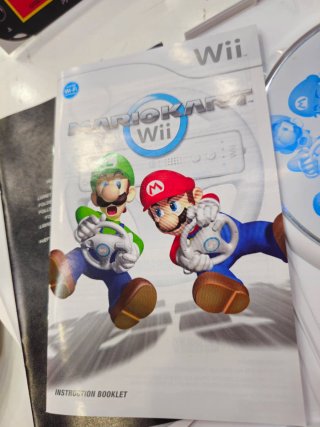 Mario Kart Wii + 2 Volantes Wii