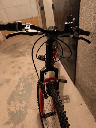 Bicicleta de Montaña Roja