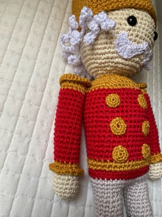 Muñeco amigurumi Cascanueces