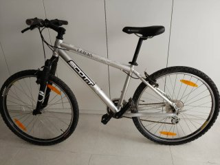 Bicicleta Scott Luna Montaña
