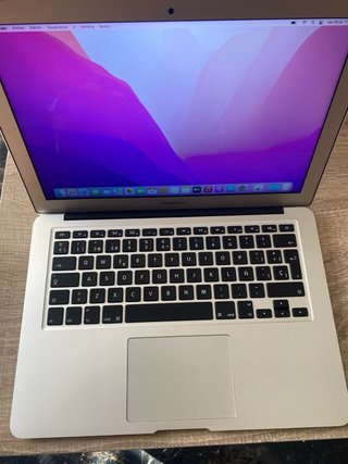 MacBook Air 13” (2017) – Como nuevo, con caja